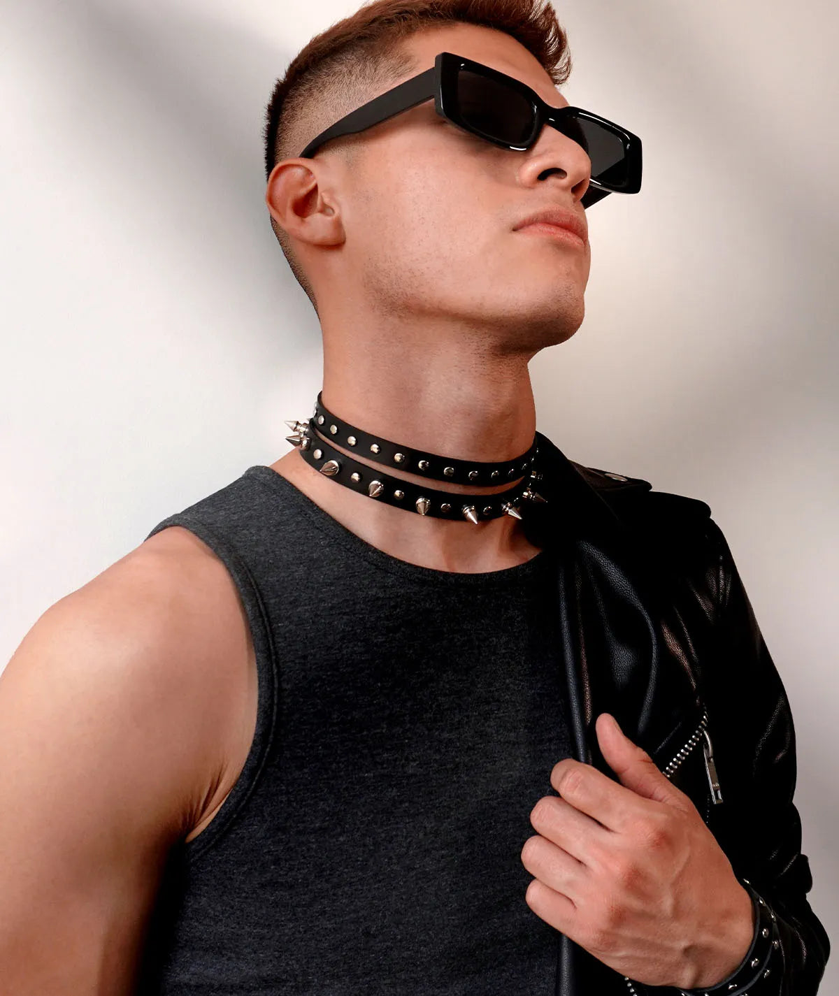 Thin Riveted Strap